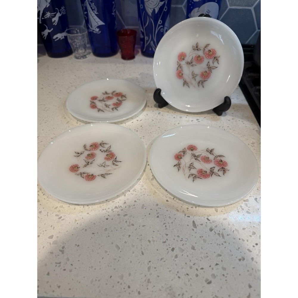 Fire King Fleurette Milk Glass SET OF 4 6" Dessert Plates Mid Century Glass